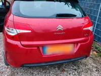 Gebraucht Citroën C4 90 PS (66 kW) 2012 Rot Limousine