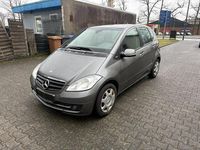 Gebraucht Mercedes A160 95 PS (69 kW) 2011 Grau Limousine