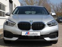 Gebraucht BMW 116 Advantage 116 PS (85 kW) 2021 Grau Kleinwagen