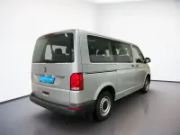 Gebraucht VW Caravelle Trendline 150 PS (110 kW) 2023 Silber Van