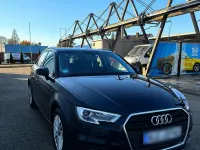 Gebraucht Audi A3 110 PS (80 kW) 2018 Blau Limousine