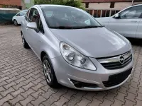 Gebraucht Opel Corsa Sport 80 PS (58 kW) 2009 Starsilber Kleinwagen