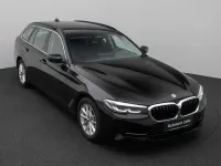 Gebraucht BMW 520 Sport Line 190 PS (139 kW) 2023 Schwarz 2668schwarz Limousine