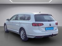 Gebraucht VW Passat Elegance 200 PS (147 kW) 2023 Weiß Kombi