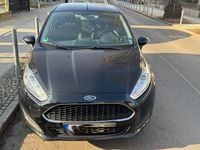 Gebraucht Ford Fiesta Trend 80 PS (58 kW) 2016 Schwarz Kleinwagen