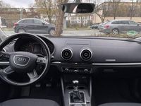 Gebraucht Audi A3 Attraction 125 PS (91 kW) 2016 Schwarz Limousine