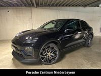 Gebraucht Porsche Macan 264 kW (360 PS) 2024 Tiefschwarzmetallic SUV