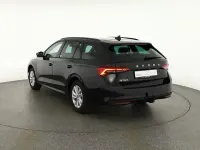 Neu Skoda Octavia 150 PS (110 kW) 2025 Schwarz Kombi