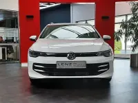 Gebraucht VW Golf VIII Family 116 PS (85 kW) 2026 Weiß Kombi