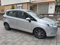 Używany Ford B-MAX 105 KM (77 kW) 2013 Srebrny Minivan