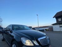 Gebraucht Mercedes E200 184 PS (135 kW) 2010 Schwarz Limousine