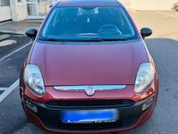 Gebraucht Fiat Grande Punto 78 PS (57 kW) 2011 Rot Kleinwagen