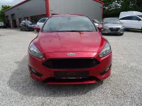 Używany Ford Focus ST-Line 150 KM (110 kW) 2017 Czerwony Kombi