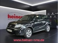 Gebraucht Suzuki Vitara Club 129 PS (94 kW) 2024 Weiß (cool white pearl metallic) SUV