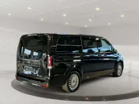 Gebraucht Mercedes EQV300 150 kW (204 PS) 2025 Obsidianschwarz metallic Van / Kleinbus