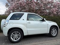 Gebraucht Suzuki Grand Vitara 106 PS (77 kW) 2007 Weiß SUV