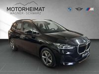 Gebraucht BMW 230e Active Tourer 326 PS (239 kW) 2024 Schwarz uni Van / Kleinbus