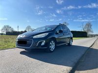 Gebraucht Peugeot 308 SW 115 PS (84 kW) 2012 Schwarz Kombi
