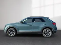Gebraucht VW T-Roc IQ Drive 150 PS (110 kW) 2020 Blau SUV