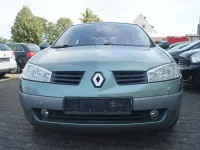Gebraucht Renault Mégane II Privilege 113 PS (83 kW) 2003 Grün Limousine