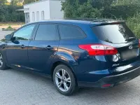 Gebraucht Ford Focus 116 PS (85 kW) 2013 Blau Kombi