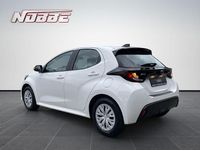 Neu Toyota Yaris Hybrid Business Edition 116 PS (85 kW) 2025 Schneeweiß Kleinwagen