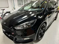 Gebraucht Ford Focus Performance Edition 250 PS (183 kW) 2016 Schwarz Kombi