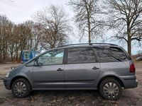 Second-hand VW Sharan 116 CP (85 kW) 2010 Monovolum
