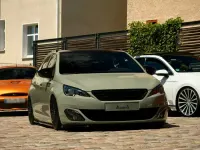 Gebraucht Peugeot 308 SW 150 PS (110 kW) 2015 Grün Kombi