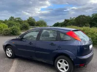 Gebraucht Ford Focus 101 PS (74 kW) 2004 Blau Kleinwagen