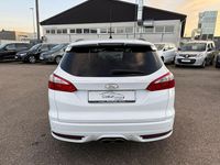 Gebraucht Ford Focus Sport 250 PS (183 kW) 2014 Weiß Kombi