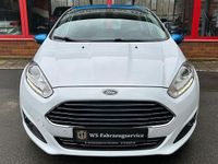 Gebraucht Ford Fiesta Titanium 125 PS (91 kW) 2016 Weiß Kleinwagen