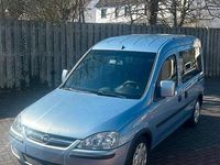 Second-hand Opel Combo 90 CP (66 kW) 2007 Albastru Monovolum