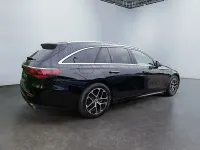 Gebraucht Mercedes E200 Avantgarde 163 PS (119 kW) 2026 Schwarz Kombi