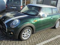 Gebraucht Mini Cooper 136 PS (100 kW) 2017 Grün Kleinwagen