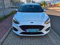 Usado Ford Focus ST-Line 150 CV (110 kW) 2021 Blanco Familiar
