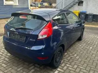 Gebraucht Ford Fiesta Trend 60 PS (44 kW) 2014 Blau Kleinwagen