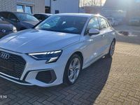 Gebraucht Audi A3 S-Line 116 PS (85 kW) 2023 Weiß Limousine