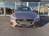 Gebraucht Mazda 2 90 PS (66 kW) 2016 Rot Limousine