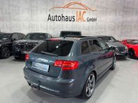 Gebraucht Audi A3 Ambiente 200 PS (147 kW) 2011 Grau Limousine