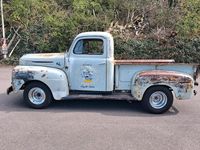 Second-hand Ford V8 100 CP (73 kW) 1950 Gri