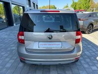 Gebraucht Skoda Yeti 125 PS (91 kW) 2016 Beige SUV
