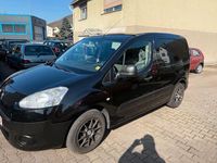Gebraucht Peugeot Partner 98 PS (72 kW) 2012 Schwarz Van / Kleinbus