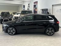 Gebraucht Mercedes B200 Progressive 150 PS (110 kW) 2023 Andere farbe Van / Kleinbus