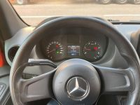 Gebraucht Mercedes Sprinter 114 PS (83 kW) 2019 Orange Van