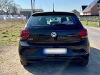 Gebraucht VW Polo Highline 95 PS (69 kW) 2018 Schwarz Kleinwagen