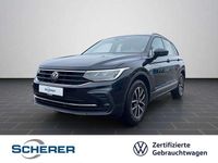 Gebraucht VW Tiguan Life 150 PS (110 kW) 2022 Deep black perleffekt (metallic) SUV