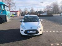 Gebraucht Ford Ka 69 PS (50 kW) 2015 Weiß Limousine