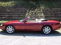 Gebraucht Jaguar XK8 284 PS (208 kW) 1997 Rot Cabrio