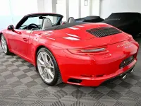 Gebraucht Porsche 911 Carrera Cabriolet 370 PS (272 kW) 2017 Karminrot Cabrio